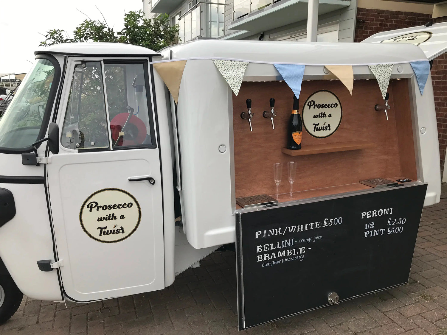 Beverage Cooling Company Lindr 40/K Profi and 30/K Profi installed inside with a Lindr Compensator tap wall in a Tuk Tuk conversion
